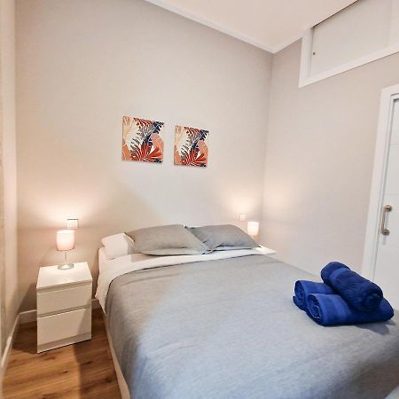 Apartamentos Manzanares 'Madrid Rio' ภายนอก รูปภาพ